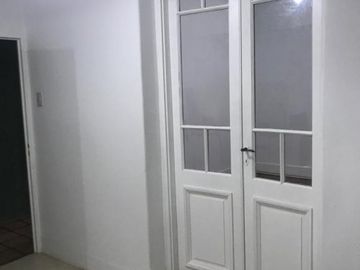 Casa PH en venta en Lanus Oeste