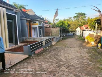 Rumah Siaphuni strategis belakang pasar Ace Mijen Semarang Barat