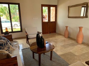 RESIDENCIA LOS ALAMOS EN VALLADOLID, MOD. TICUL. 3 HAB, TERRAZA, ALBERCA.