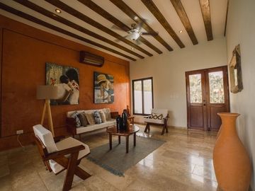 RESIDENCIA LOS ALAMOS EN VALLADOLID, MOD. TICUL. 3 HAB, TERRAZA, ALBERCA.