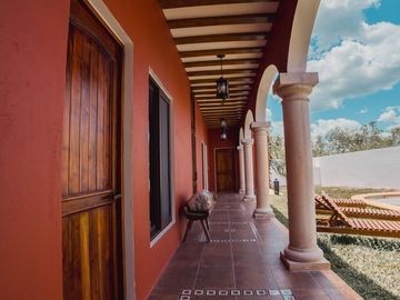 RESIDENCIA LOS ALAMOS EN VALLADOLID, MOD. TICUL. 3 HAB, TERRAZA, ALBERCA.
