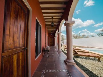 RESIDENCIA LOS ALAMOS EN VALLADOLID, MOD. TICUL. 3 HAB, TERRAZA, ALBERCA.