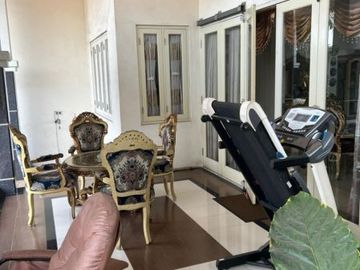 Rumah Mewah dan Full Furnished, 5 menit ke One BelPark Mall