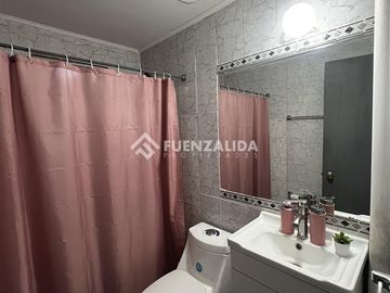Casa en arriendo de 2 dorm. en Maipú