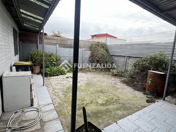 Casa en arriendo de 2 dorm. en Maipú