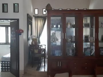 Rumah siap huni dalam perumahan di Beji Timur Depok 2,6 M