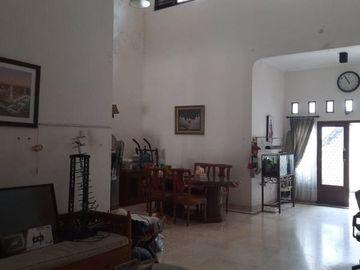 Rumah siap huni dalam perumahan di Beji Timur Depok 2,6 M