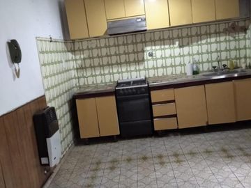CASA EN GORRITI AL 200