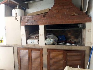 DUPLEX TRES AMBIENTES. PERMUTA