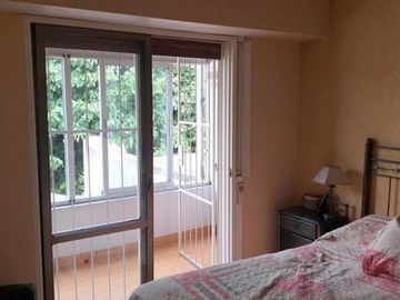 DUPLEX TRES AMBIENTES. PERMUTA