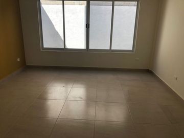 SE VENDE BONITA CASA EN PUEBLA