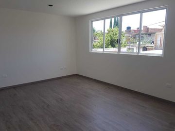 SE VENDE BONITA CASA EN PUEBLA