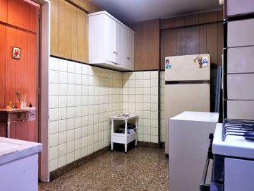 DEPARTAMENTO 3 AMBIENTES CON BALCÓN V. GRAL MITRE