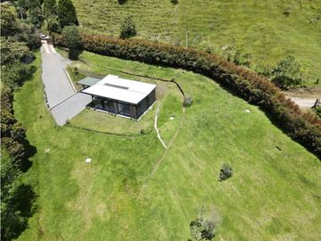Casa Campestre NUEVA Independiente El Retiro
