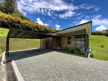 Casa Campestre NUEVA Independiente El Retiro