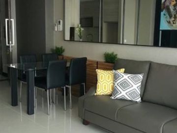 Apartemen ST Moritz 2 BR New Royal Furnished