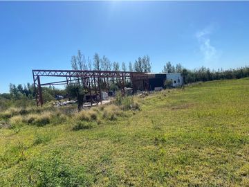 Campo de 3 has ingreso por calle  Vargas y Castro Barros Maipu