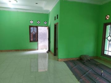 Rumah luas harga terjangkau di jln Palagan KM 9