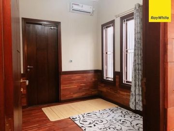 Dijual Cepat Rumah Lokasi di Jl. Donokerto, Kapasan Surabaya
