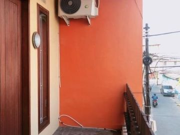 Dijual Cepat Rumah Lokasi di Jl. Donokerto, Kapasan Surabaya