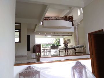 TERAWAT Rumah Tubagus Ismail Dago 2LT DKT Cigadung Cisitu Cikutra