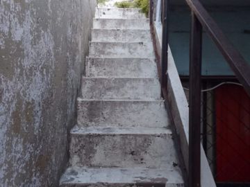 Casa PH en venta en La Tablada