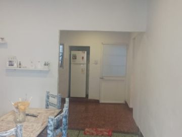 Casa PH en venta en La Tablada