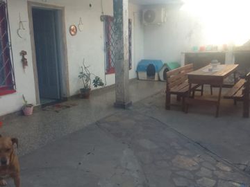 Casa PH en venta en La Tablada