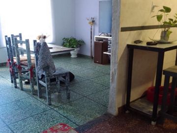 Casa PH en venta en La Tablada