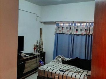 DEPARTAMENTO DE 3 AMBIENTES AL FRENTE CON COCHERA EN VENTA - MORON SUR