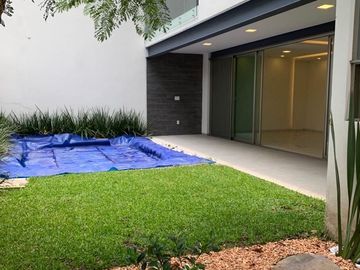 Casa en Privada en Jardines de Delicias, Cuernavaca, Morelos/ CAEN-678-Cp*