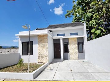 RUMAH DIJUAL DI LAMONGAN, PERUMAHAN LAMONGAN DESAIN SUKA-SUKA- BJB RAJA PROPERTY LAMONGAN