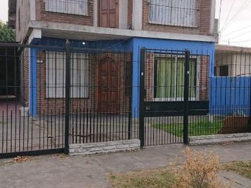 Casa para 2 Familias en venta en Ituzaingo Norte