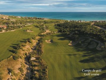 Penthouse con alberca privada, cuarto de servico con baño,club de playa, campo d