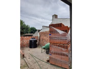 AMPLIA CASA AMERICANA