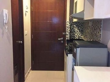 JUAL murah banget Apartemen Capitol Park Residence Salemba STUDIO furnish Hook