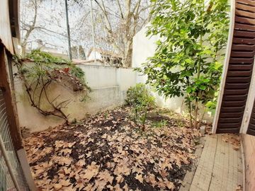 Venta casa 6 Ambentes con cochera - Villa Pueyrredon