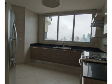 Se Vende Apartamento en el Cangrejo PH Luxor 300