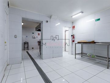 Local Comercial en Venta en PRECIOSO HOTEL Y CABAÑAS SECTOR MELOCOTÓN