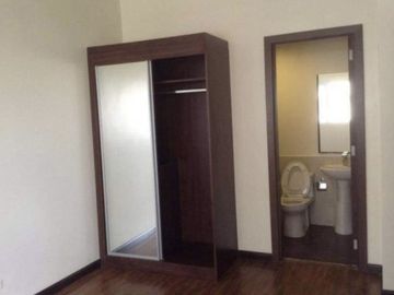 1BR RFO Condo for Sale in Pasay, The Radiance Manila Bay