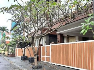 Rumah Hoek Siap Untuk Usaha Perumahan Griya Depok Asri Kota Depok