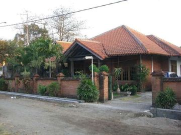 Dijual Rumah Etnik-SURABAYA