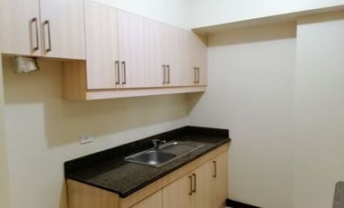 FOR LEASE! Pristine 2BR w/ parking in Viera Residences, Quezon City for Php 34,500