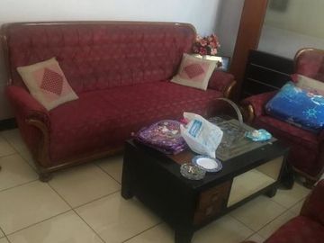 Rumah pinggir jalan butuh uang cikalong wetan | YENNITRIMURTI