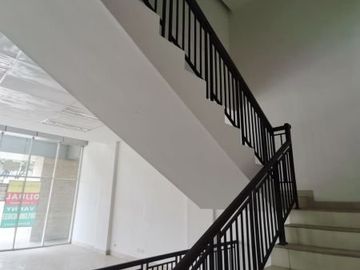 DIJUAL RUKO PREMIUM BAGUS SIAP PAKAI DI FORESTA BUSINESS LOFT 5 GADING SERPONG