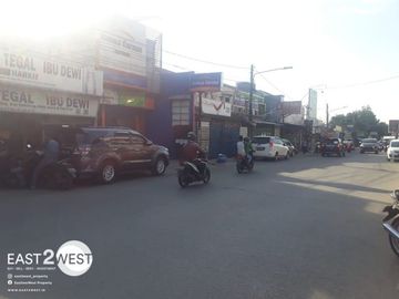 Disewakan Rumah Komersil Jalan Perumahan Harapan Kita Kelapa Dua Tangerang Lokasi Ramai Strategis