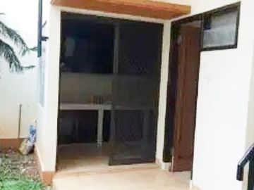 Rumah Dijual 2 Lantai di Pesona Khayangan Depok