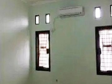 Rumah Dijual 2 Lantai di Pesona Khayangan Depok