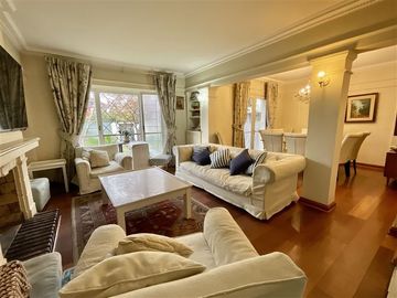 Casa en Venta en Del Inca / Rosa O'Higgins