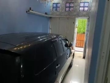 Rumah Strategis 6 Menit ke RS Kartika Husada SHM Bebas Banjir J-50676